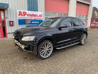 Vaurioauto  passenger cars Audi Q5 2.0 TFSI S-LINE AUTOMAAT 2009/10