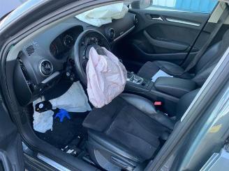 Audi A3 A3 Sportback (8VA/8VF), Hatchback 5-drs, 2012 / 2020 1.8 TFSI 16V Quattro picture 8