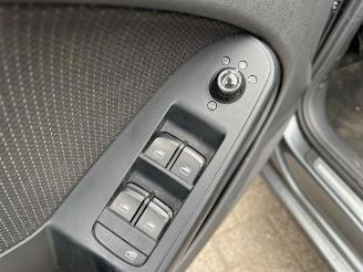 Audi A4 A4 Avant (B8), Combi, 2007 / 2015 2.0 TFSI 16V picture 14