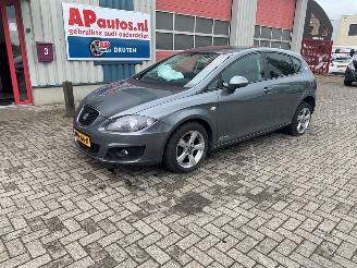 Schadeauto Seat Leon 1.2 TSI COPA 2012/4