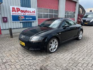 škoda osobní automobily Audi TT 1.8 TURBO 179pk 2000/1