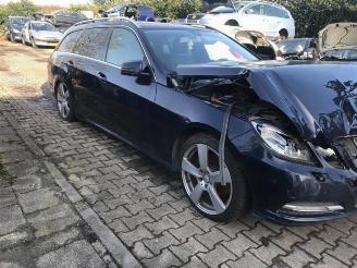 Mercedes E-klasse E Estate (S212), Combi, 2009 / 2016 E-300 Hybrid,BlueTec Hybrid V6 24V picture 2