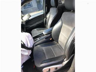 Mercedes ML ML II (164/4JG), SUV, 2005 / 2011 4.0 ML-450 CDI 4-Matic V8 32V picture 5