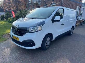 Salvage car Renault Trafic Trafic (1FL/2FL/3FL/4FL), Van, 2014 1.6 dCi 90 2014/11