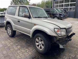 Vrakbiler auto Toyota Landcruiser Land Cruiser 90 (J9), Terreinwagen, 1996 / 2002 3.0 TD 1999