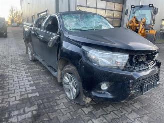Vrakbiler auto Toyota Hilux Hilux V/VI, Pick-up, 2015 2.4 D4D-F 16V 4x4 2019/8