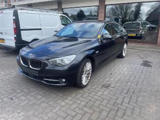 Coche siniestrado BMW 5-serie 5 serie Gran Turismo (F07), Hatchback, 2009 / 2017 535i 24V TwinPower Turbo 2011