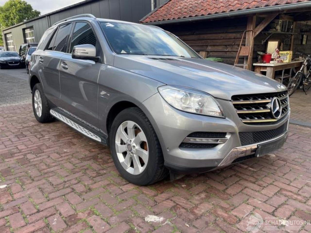 Mercedes ML ML III (166), SUV, 2011 / 2015 2.1 ML-250 CDI 16V BlueTEC 4-Matic