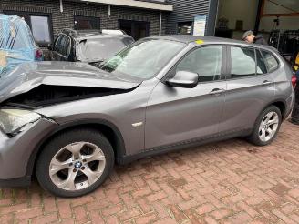 Coche siniestrado BMW X1 X1 (E84), SUV, 2009 / 2015 xDrive 25i 3.0 24V 2010/11