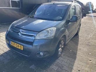 Salvage car Citroën Berlingo Berlingo Cinqspace, Multispace, MPV, 2008 / 2021 1.6 VTi 120 16V 2009