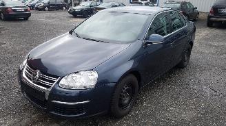 Coche siniestrado Volkswagen Jetta Blauw LC5F Onderdelen Deur Bumper 2009/7