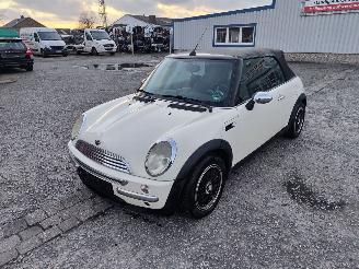 Auto da rottamare Mini Cooper 1.6 16V Pepper White 850 Onderdelen W10B16A Motor 2006/11
