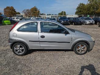 Opel Corsa 1.0 Silver Z147 picture 4