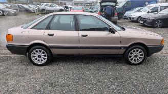 Audi 80 Y4Z picture 4