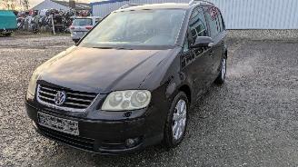 disassembly passenger cars Volkswagen Touran 2.0 TDI 2004/9