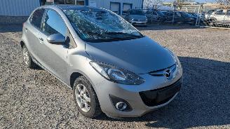 Mazda 2 1.3 picture 3