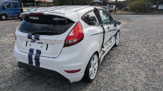 Ford Fiesta 1.6 picture 5