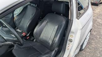 Ford Fiesta 1.6 picture 12