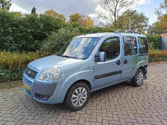 Fiat Doblo 1.4i    Dynamic 7 persoons picture 3