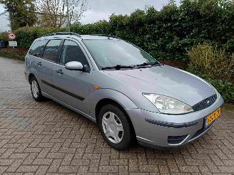 skadebil auto Ford Focus Wagon 1.6-16V Cool Edition 2003/1