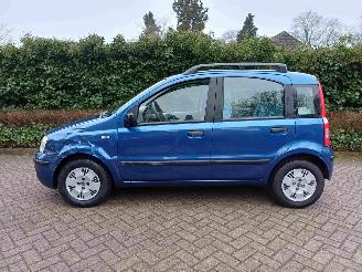 Fiat Panda 1.2 Emotion airco en panoramadak picture 14