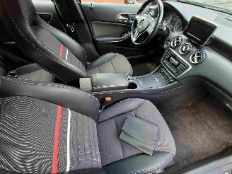 Mercedes A-klasse 180 AUTOMAAT picture 5