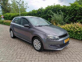 krockskadad bil auto Volkswagen Polo 1.2 TDI Trendline 2011/12