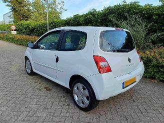Renault Twingo 1.2-16V Dynamique picture 2