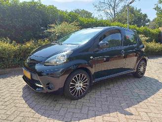 Coche accidentado Toyota Aygo 1.0 VVT-i Aspiration 2012/6