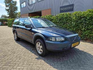 Unfallwagen Volvo Xc-70 2.5 T Comfort Line LPG/G3 2003/1