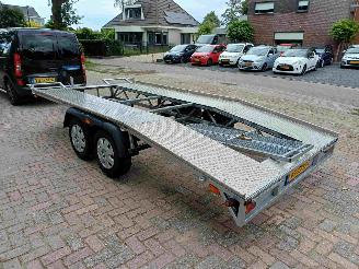 -  Peters 2700 autoambulance 2040 kg laadvermogen picture 3