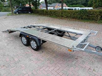 -  Peters 2700 autoambulance 2040 kg laadvermogen picture 2