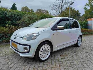 Damaged car Volkswagen Up! 1.0 high up! BlueMotion White navi & ac 2013/4
