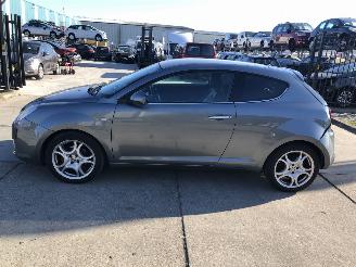 Auto incidentate Alfa Romeo MiTo 13jtd E5, Leer, Navi 2011/10