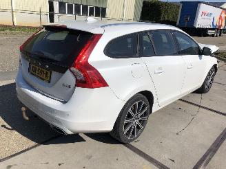 Volvo V-60 D6 Twin Engine AWD 162kW Hybrid E6 picture 4