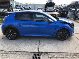 Schadeauto Peugeot 208 12i PT 96kW Aut. GT 2023/5
