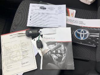 Toyota Proace CITY 1.5D-4D Live 75kW E6 picture 8