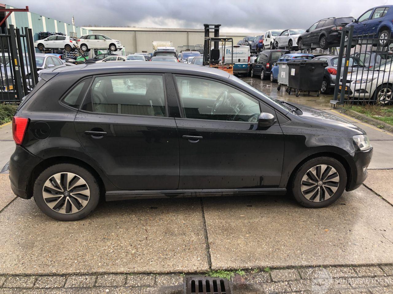 Volkswagen Polo 14tdi E6 Navi Airco LM velgen