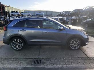 Voiture accidenté Kia Niro 1.6GDI Hybrid DynamicPlusLine Aut. 2019/7