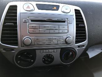 Hyundai I-20 12i 59kW E5 Airco picture 10