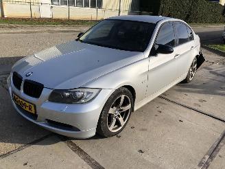 BMW 3-serie 320i Aut. 110kW picture 2