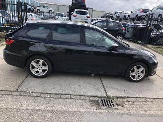 Unfallwagen Seat Leon ST 14TSI 92kW E6 FR Business 2015/4