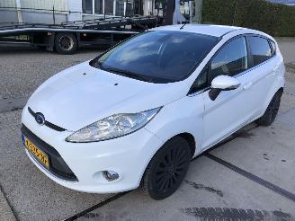 Ford Fiesta 14i 71kW 5 drs picture 2