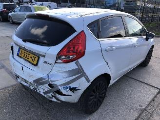 Ford Fiesta 14i 71kW 5 drs picture 4