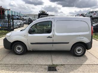 damaged commercial vehicles Renault Kangoo 15dci E5 Airco Navi 2016/1