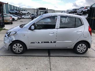 krockskadad bil auto Hyundai I-10 Airco 74000 km 2011/6