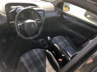Peugeot 108 1.0i 5 drs Active AIRCO picture 6