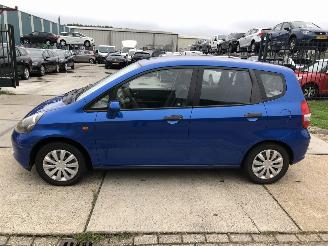 krockskadad bil auto Honda Jazz 13i 61kW Airco 2004/10