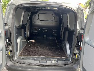 Ford Transit Courier Van 1.0 ecoboost picture 18