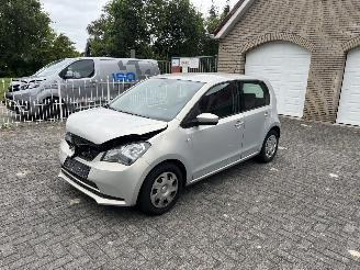 krockskadad bil auto Seat Mii  2013/7